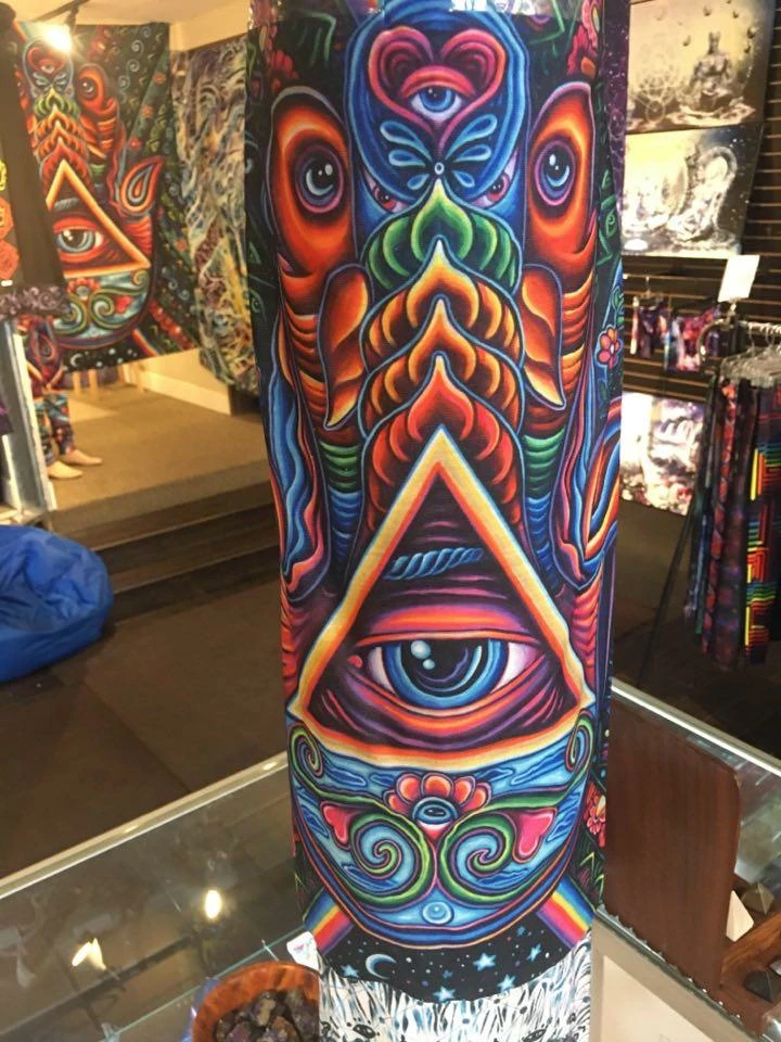 The Headspace Women John Speaker- Hamsa Hand - Seamless Bandanna 3 The Headspace Women John Speaker- Hamsa Hand - Seamless Bandanna