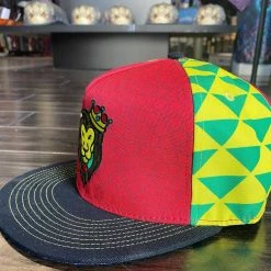 The Headspace Lion Vibes - Fitted