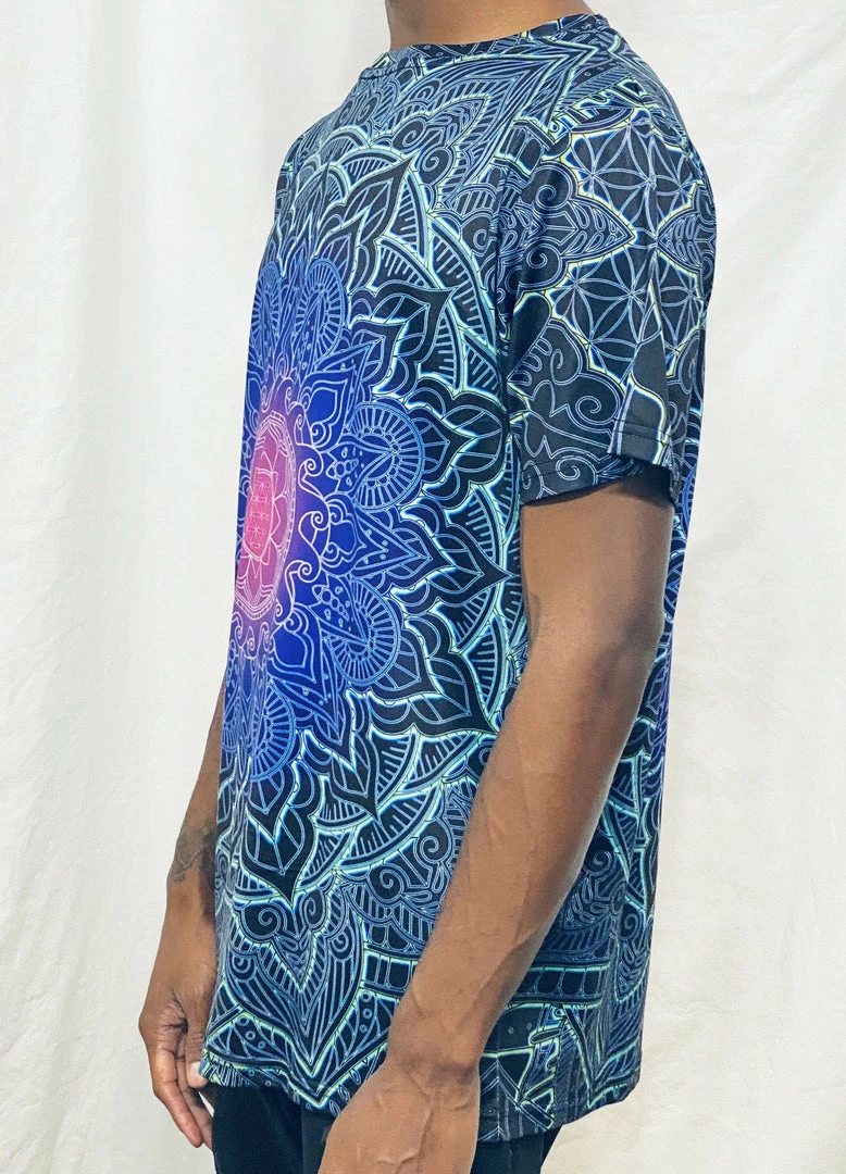 The Headspace Cameron Gray - Mandala Love T-SHIRT - Limited Edition Of 111 5 The Headspace Cameron Gray - Mandala Love T-SHIRT - Limited Edition Of 111