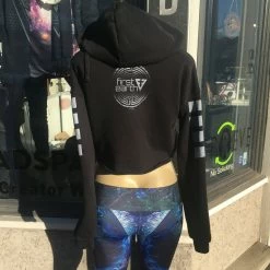First Earth - Seer Crop Hoodie Black
